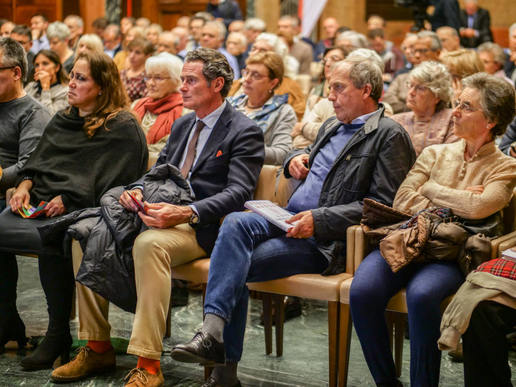 roberto Maroni presenta rito ambrosiano