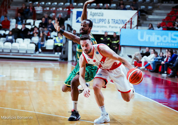 Openjobmetis Varese - AEK Petrolina Larnaca 109-74