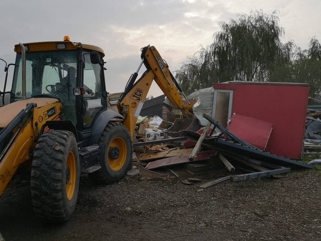 Ultime demolizioni al campo sinti di Gallarate