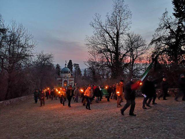 fiaccolata caduti russia sacro monte varese