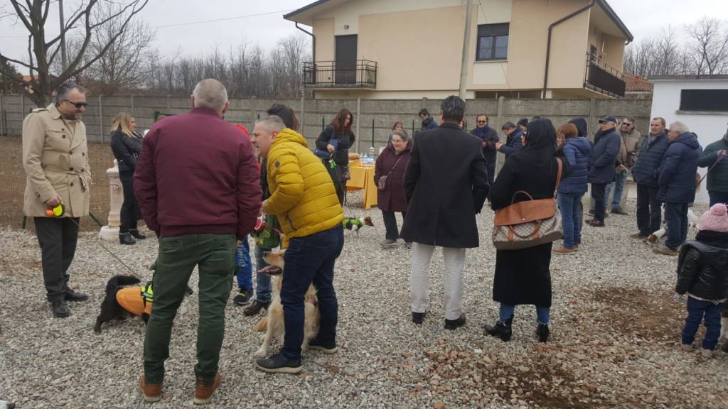 Inaugurata nuova area cani di Samarate