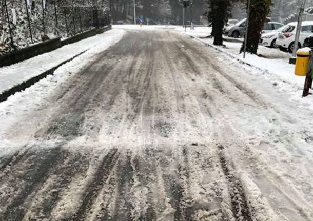 Il quartiere scolastico innevato