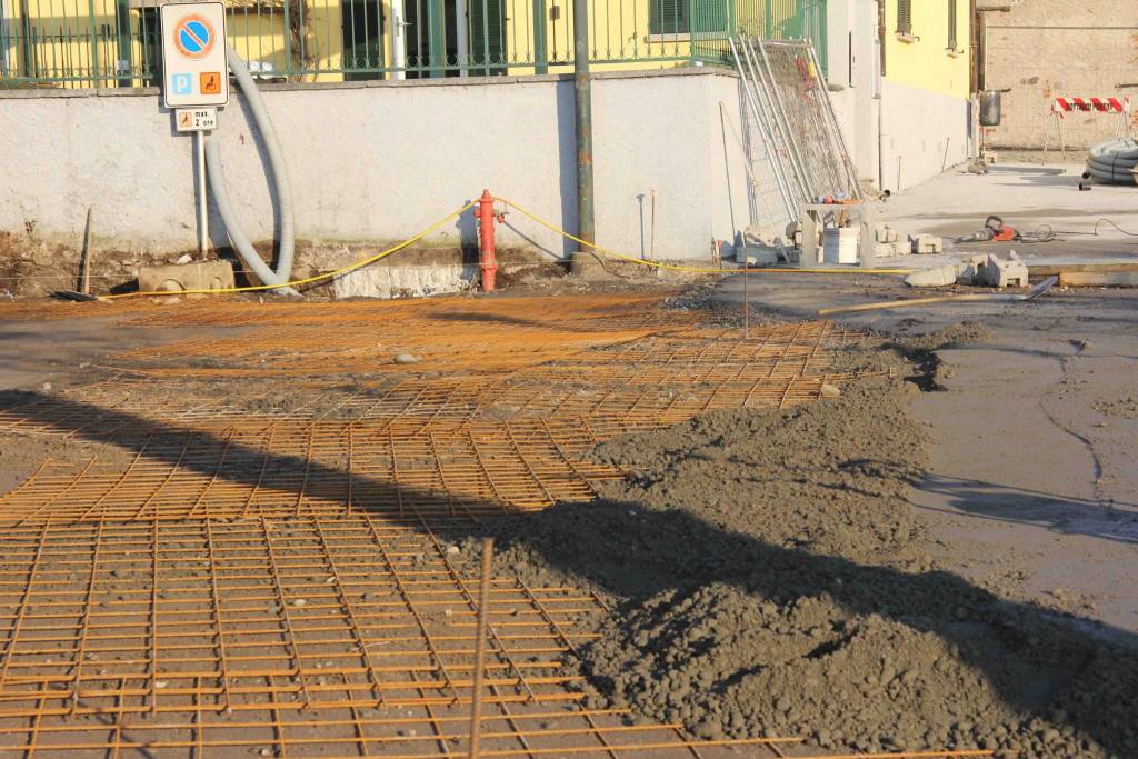 Lavori alla piazza di Caldè - febbraio 2019