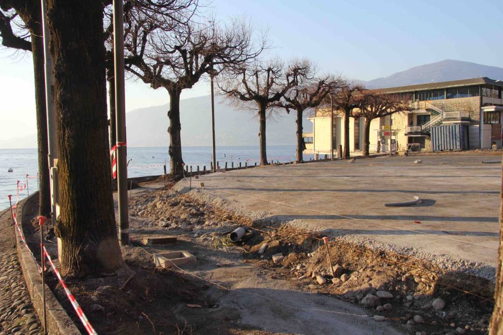 Lavori alla piazza di Caldè - febbraio 2019