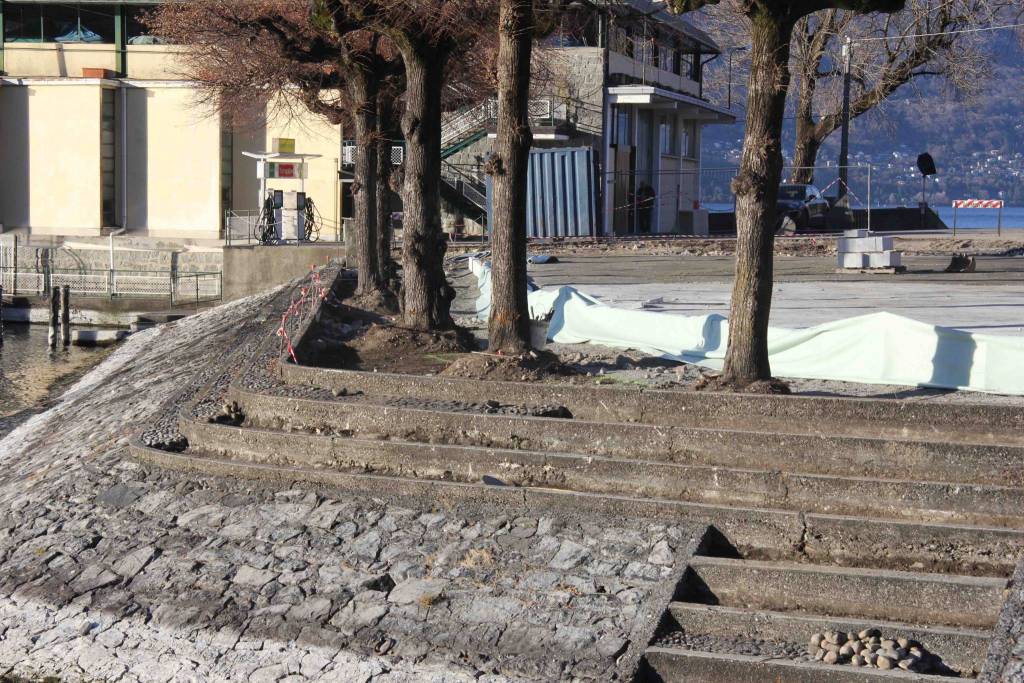 Lavori alla piazza di Caldè - febbraio 2019