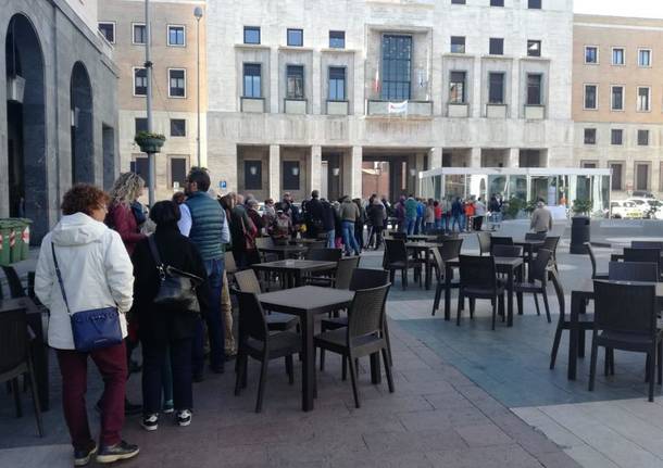 Domenica in coda per salire sulla Torre Civica