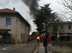 incendio camion gorla minore