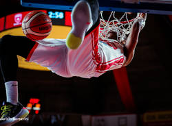 Openjobmetis Varese - Vanoli Cremona 83-64