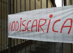 No discarica cerro maggiore striscioni raccolta firme  9 