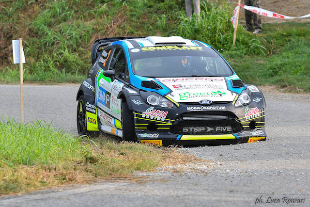 Il mitico Loeb domina il Rally Alba; Simone Miele ancora protagonista