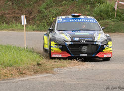 Il mitico Loeb domina il Rally Alba; Simone Miele ancora protagonista