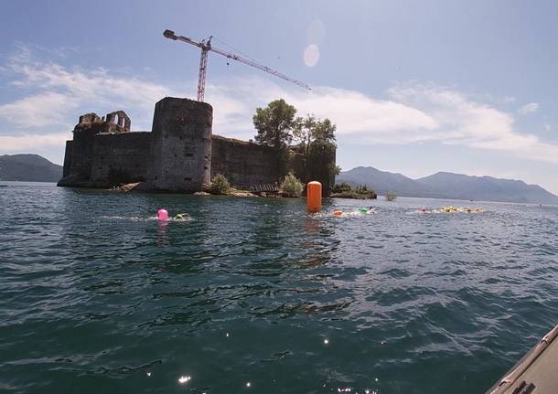 Maccagno e i Castelli di Cannero, tappa spettacolare dell’Italian Open Water Tour