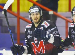 andrea schina hockey su ghiaccio