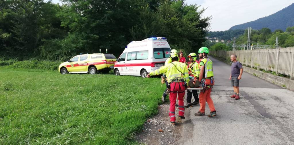 Il sabato di lavoro del soccorso alpino