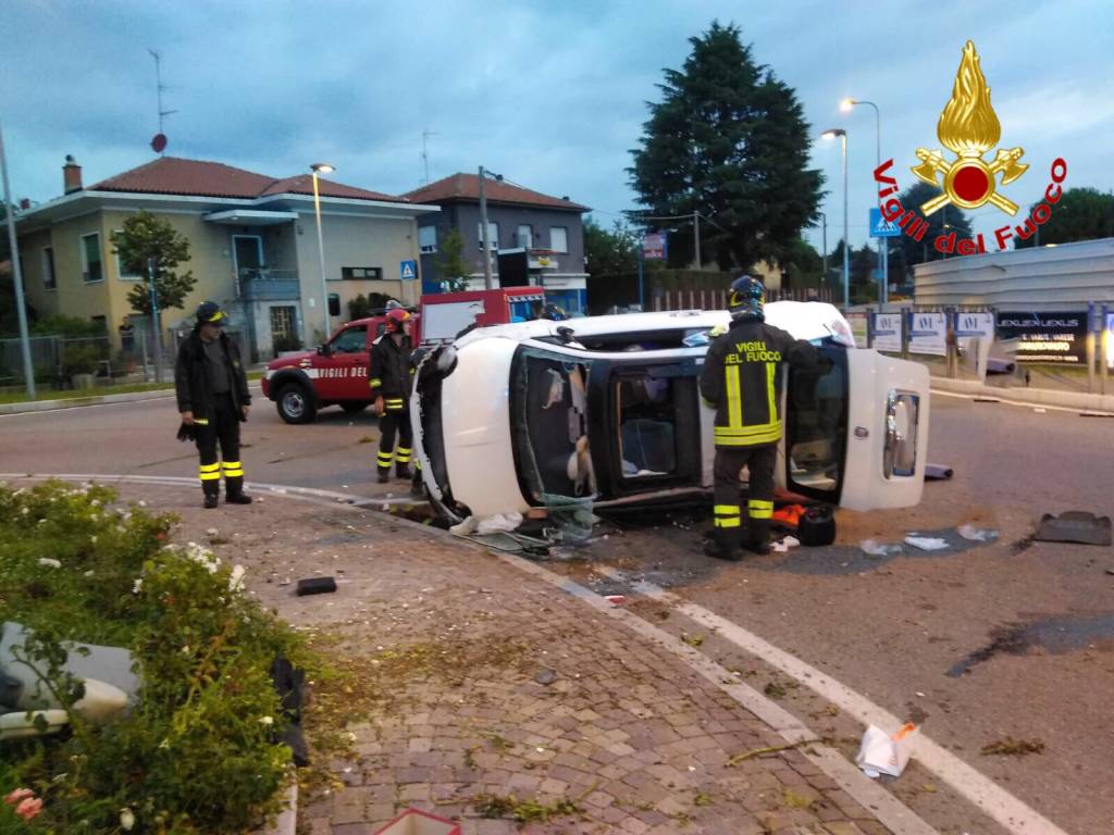 Grave incidente automobilistico a Cavaria