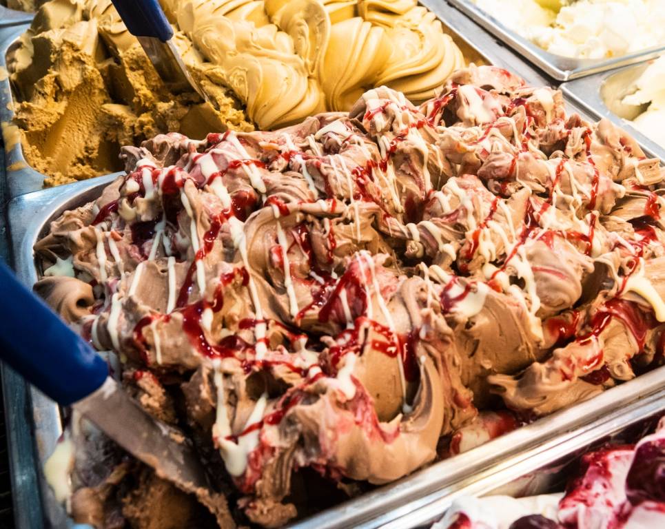 La gelateria del lago di Sesto Calende