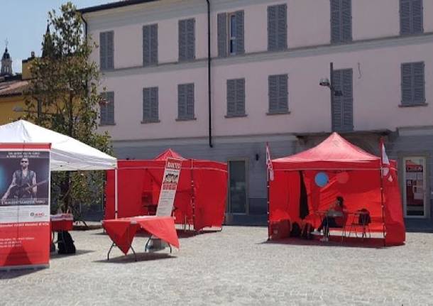 Match it now, i volontari di admo in piazza anche a Varese