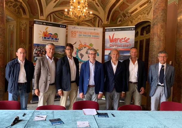 Firma protocollo tre valli varesine 2019