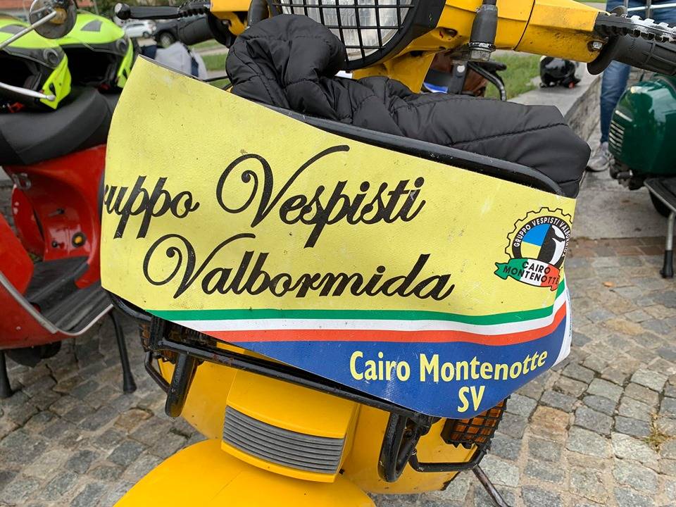 Raduno d'auto d'epoca sul Lago Maggiore 