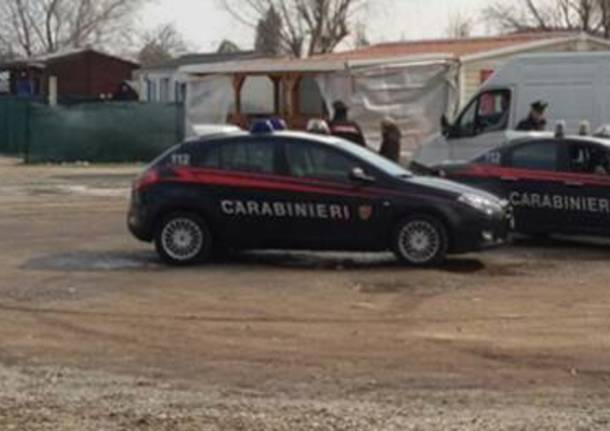 carabinieri campo nomadi busto arsizio