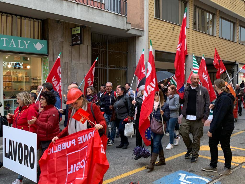 Fiaccolata per i morti sul lavoro