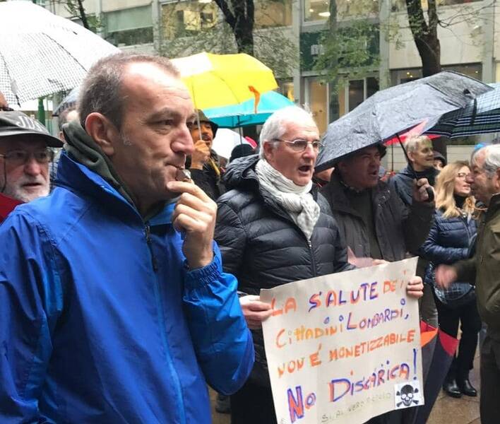 manifestazione no discarica cava solter casorezzo busto garolfo sotto regione lombardia  3 