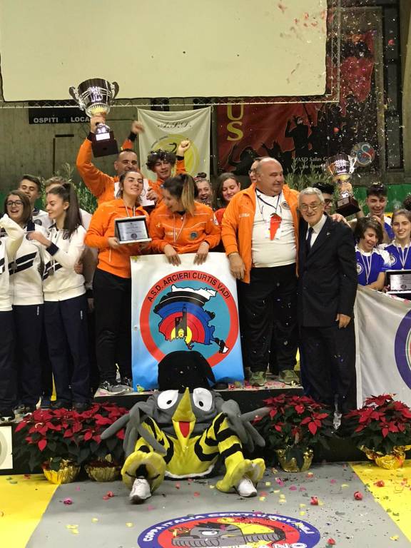 I Curtis Vadi vincono il torneo nazionale di tiro