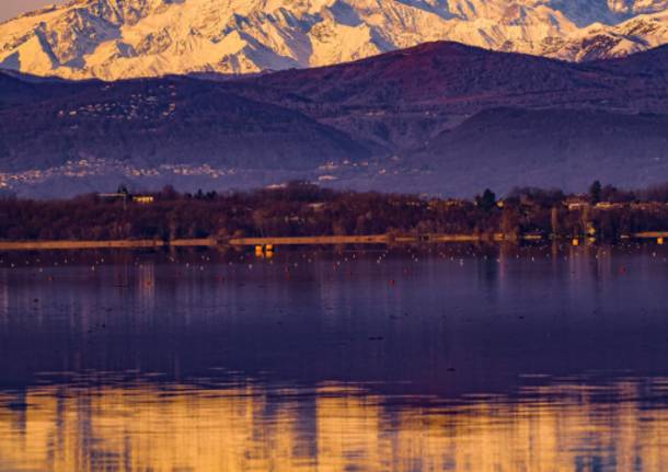 Il Monte Rosa all'alba - VareseNews