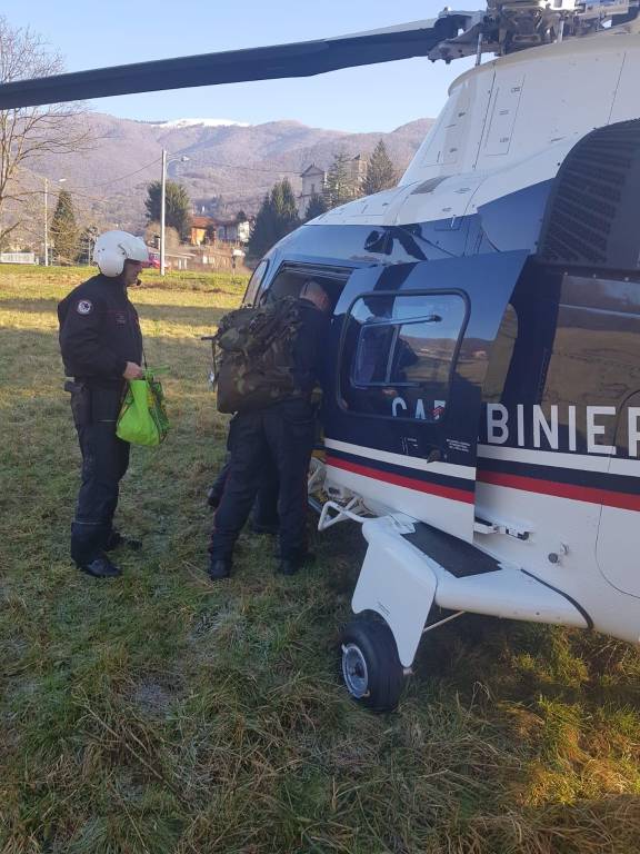 Vivieri a Monteviasco con l'elicottero