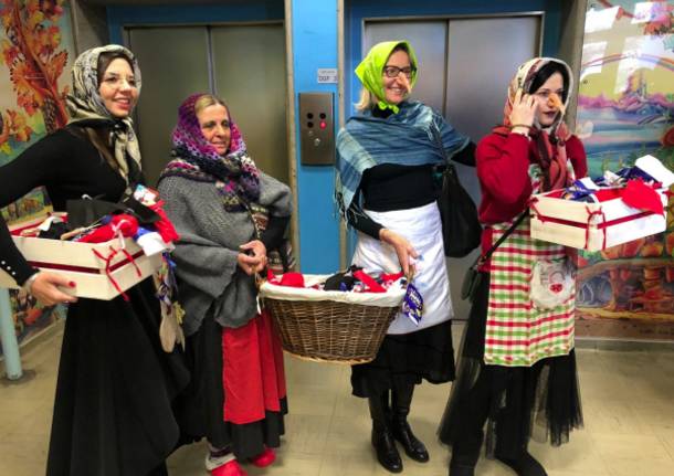 befana in pediatria - associazione amici di Emy