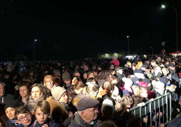 Brucia la gioeubia di Cardano al Campo