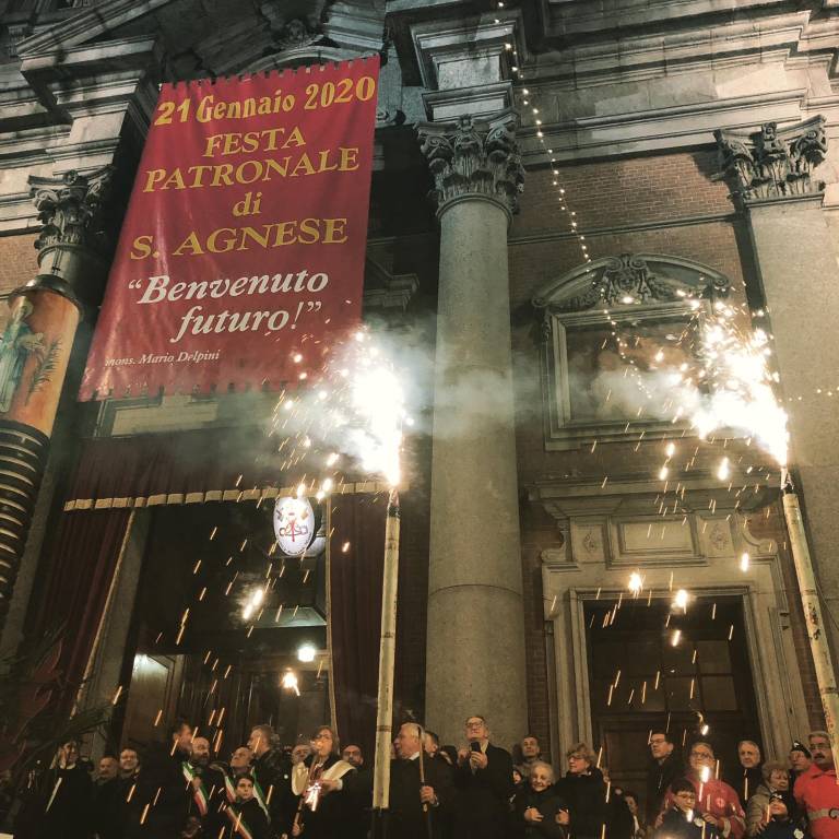 falò di sant'agnese somma