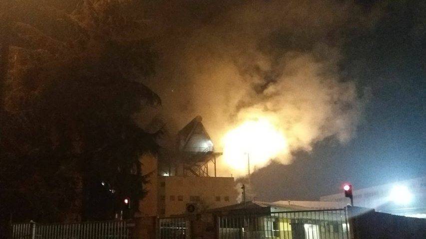 Incendio ad accam busto arsizio - foto di Massimiliano De Martino