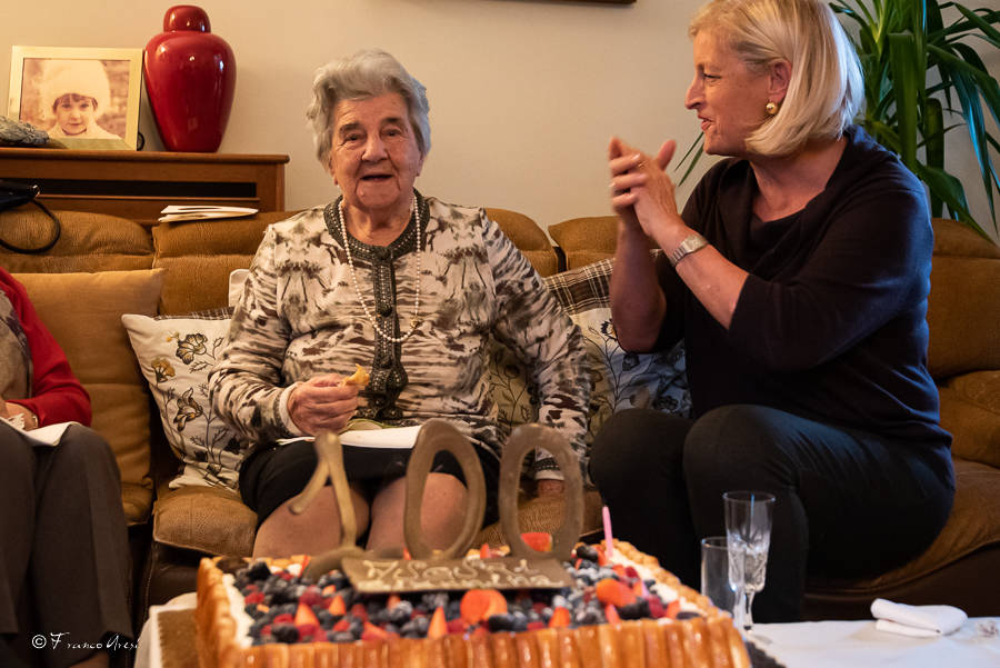 La signora Giannina di Inarzo compie 100 anni 