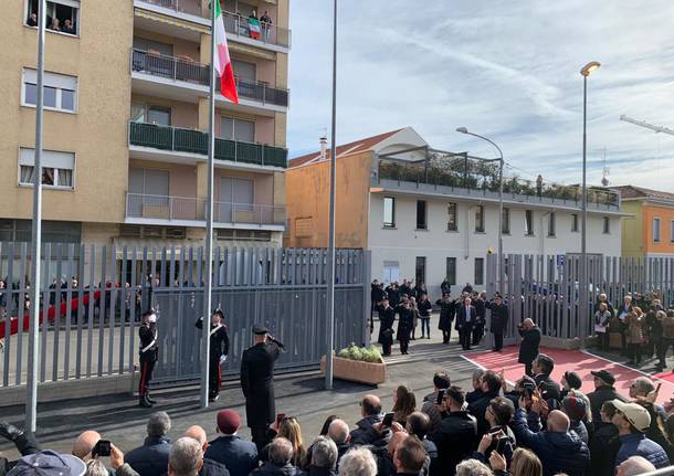 Busto Arsizio inaugura la nuova caserma dei carabinieri