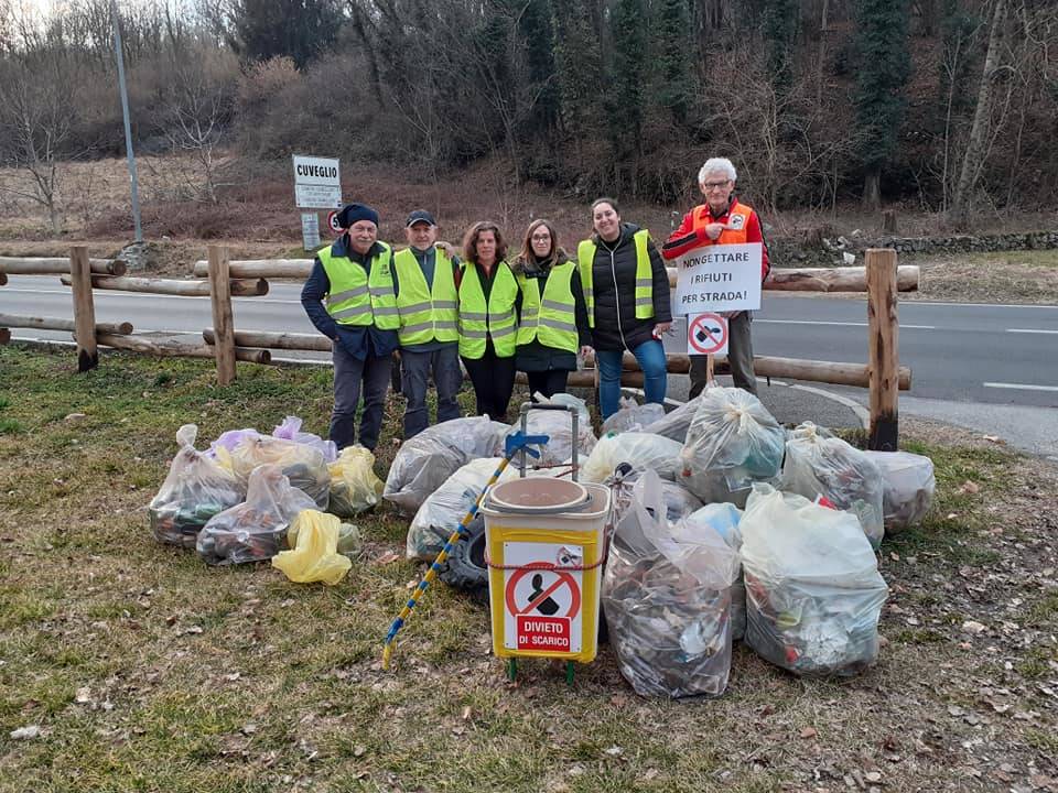 Strade pulite in azione in Valcuvia