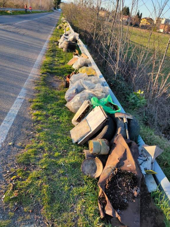 Pulizia delle strade di Parabiago