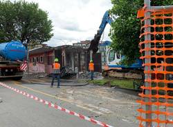 Demolizione palazzina “ex taxi” in zona stazioni Varese 