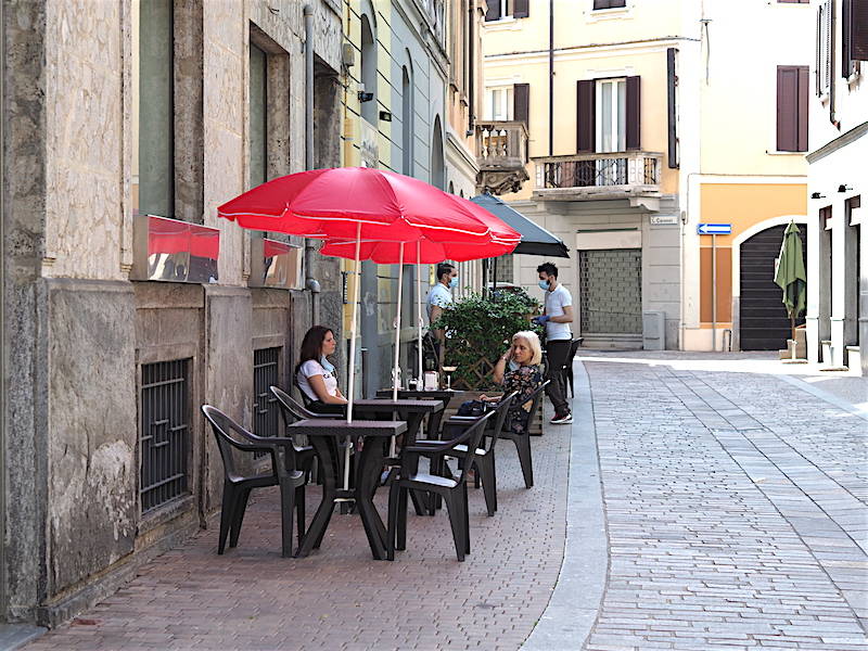 Saronno, il giorno della ripartenza