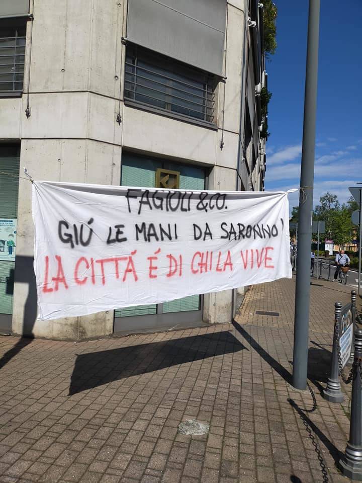 Il Collettivo Adespota si riunisce nel centro città: biciclettata da piazza San Francesco 