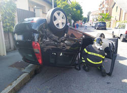 incidente in via genova a legnano