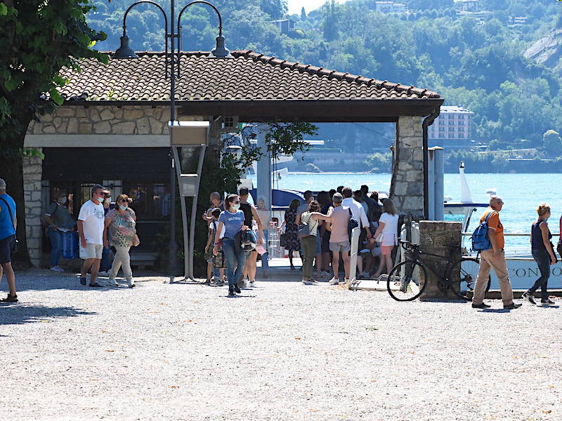 Una domenica sui laghi