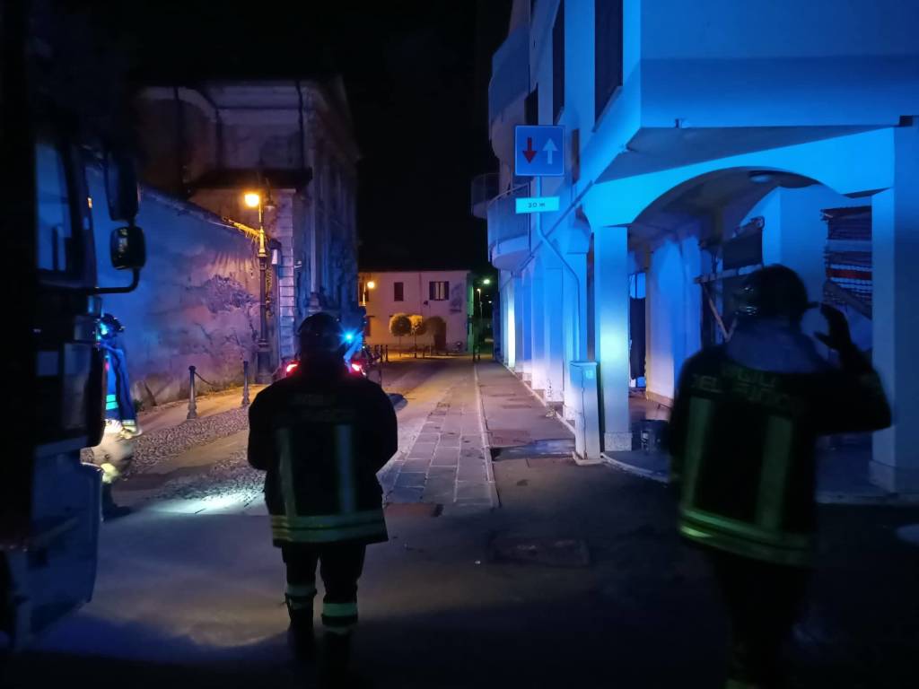 Incendio Sant'Antonino Lonate Pozzolo