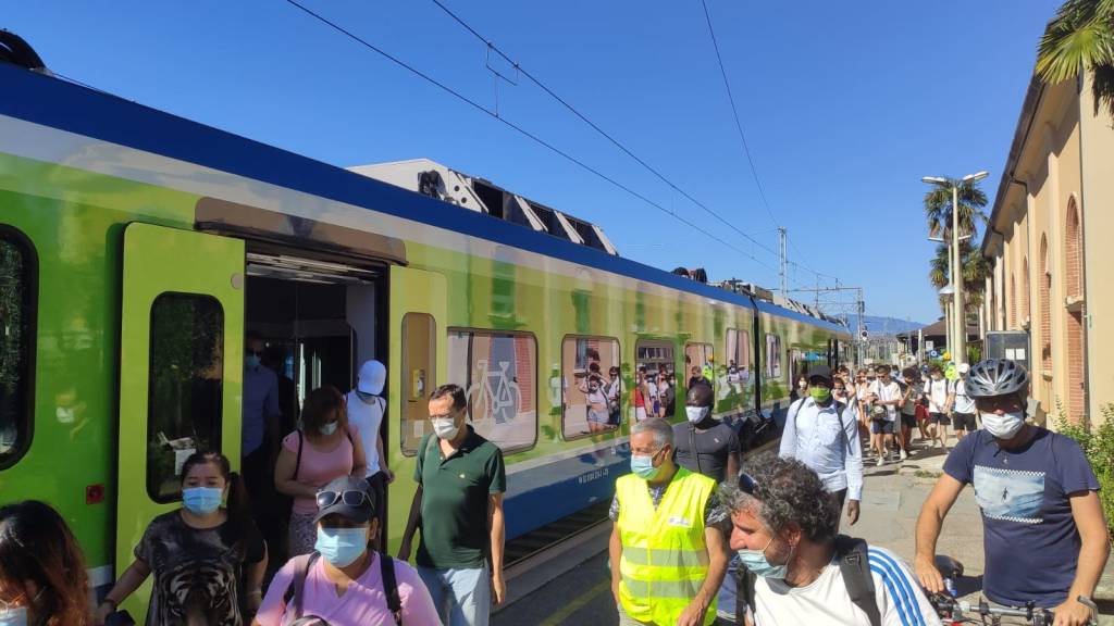 L'inaugurazione del treno Donizetti sulla tratta Milano-Luino