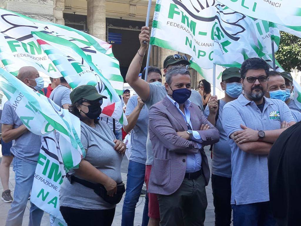 Manifestazione Whirlpool a Napoli