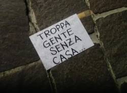 "Vogliamo spazi a Saronno per valorizzare il nostro pensiero": la manifestazione del Collettivo Adespota 