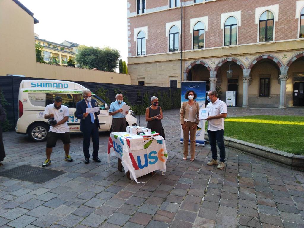 Auser Legnano - Inaugurazione pullmino