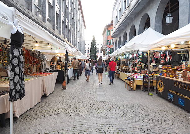 Un pomeriggio in piazza con la Fiera di Varese