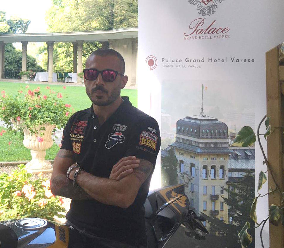 Pirozzi Tour: il grande \"ducatista\" visita il Varesotto