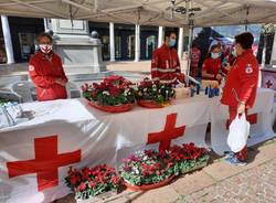 Croce Rossa in piazza per il mercatino d'autunno